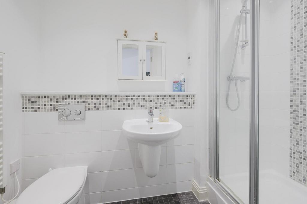 5 Ellis Court-11.jpg