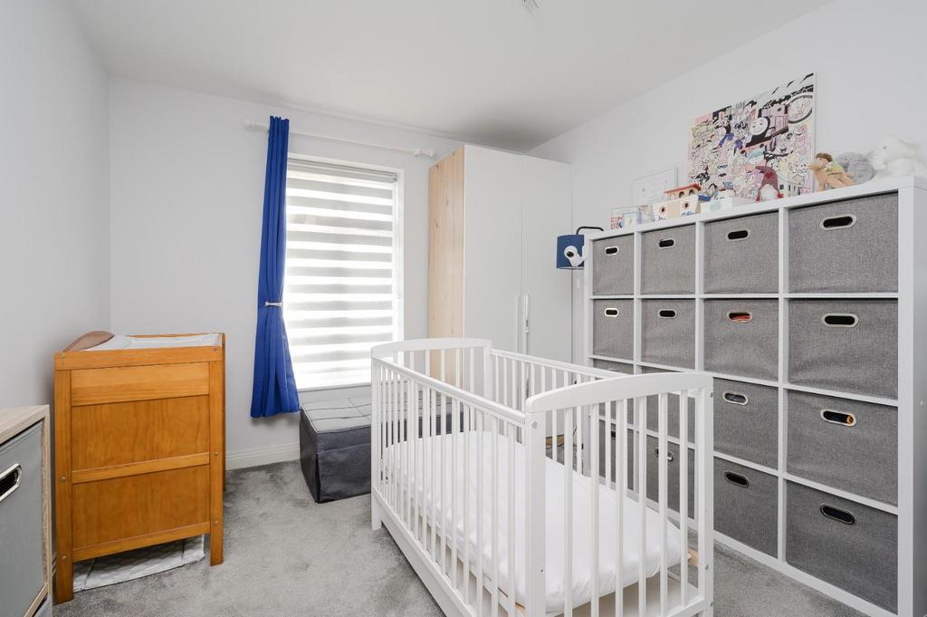 5 Ellis Court-13.jpg
