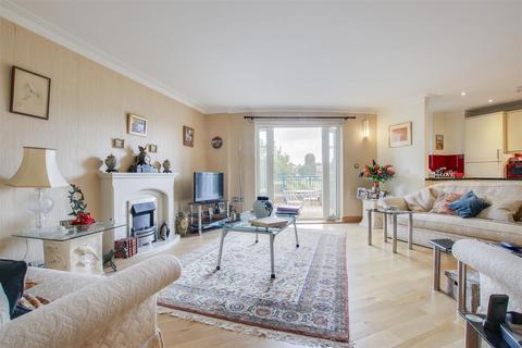 Flat 1, Warne Court, 8 Village Road, Enfield, EN1 2FD