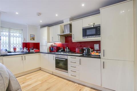 Flat 1, Warne Court, 8 Village Road, Enfield, EN1 2FD