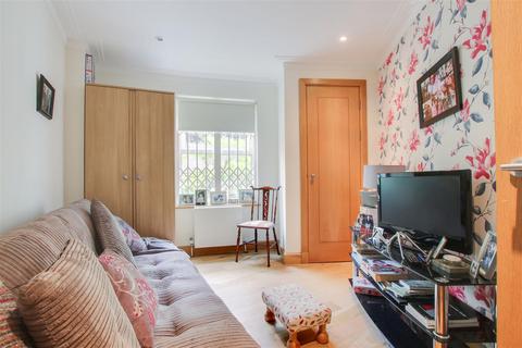 Flat 1, Warne Court, 8 Village Road, Enfield, EN1 2FD