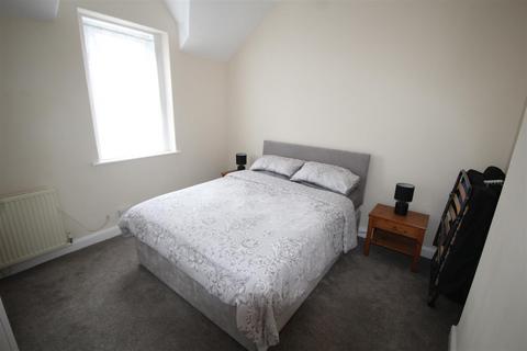 1 bedroom flat for sale, Grove Road, Colwyn Bay