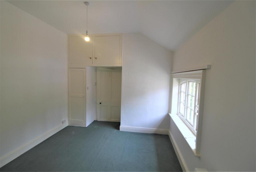 Bedroom 3 Study.JPG