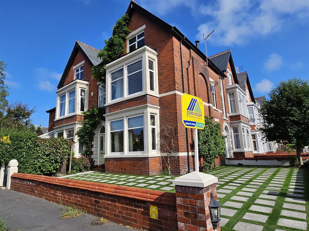 Upper Westby Street, Lytham 8 bed semidetached house for sale £850,000