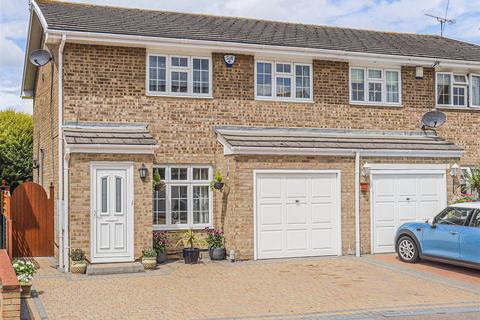 18 Ashbourne Road, Broxbourne, EN10 7DF