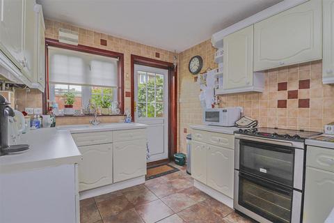 18 Ashbourne Road, Broxbourne, EN10 7DF