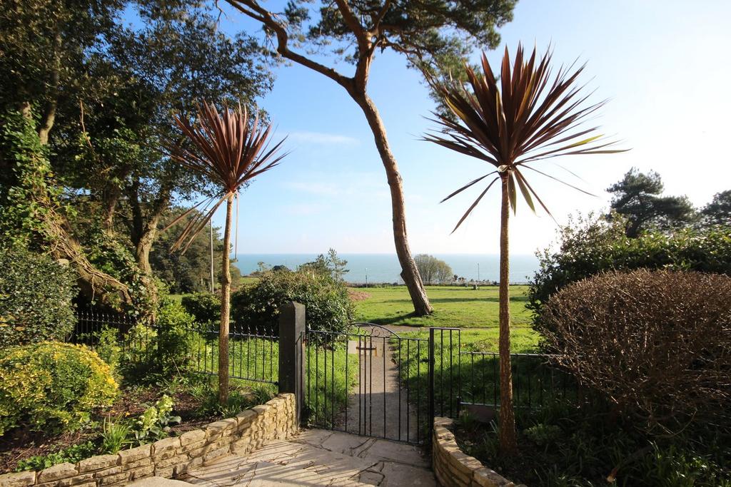 Durley Gardens, Bournemouth, BH2 2 bed apartment for sale £465,000