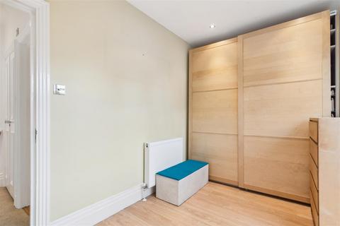 1, Cope Studios Brooks Road, London, W4 3BJ