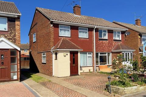 13 Swale Road, Crayford, Dartford, DA1 4PD