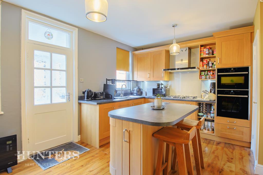 Dining kitchen