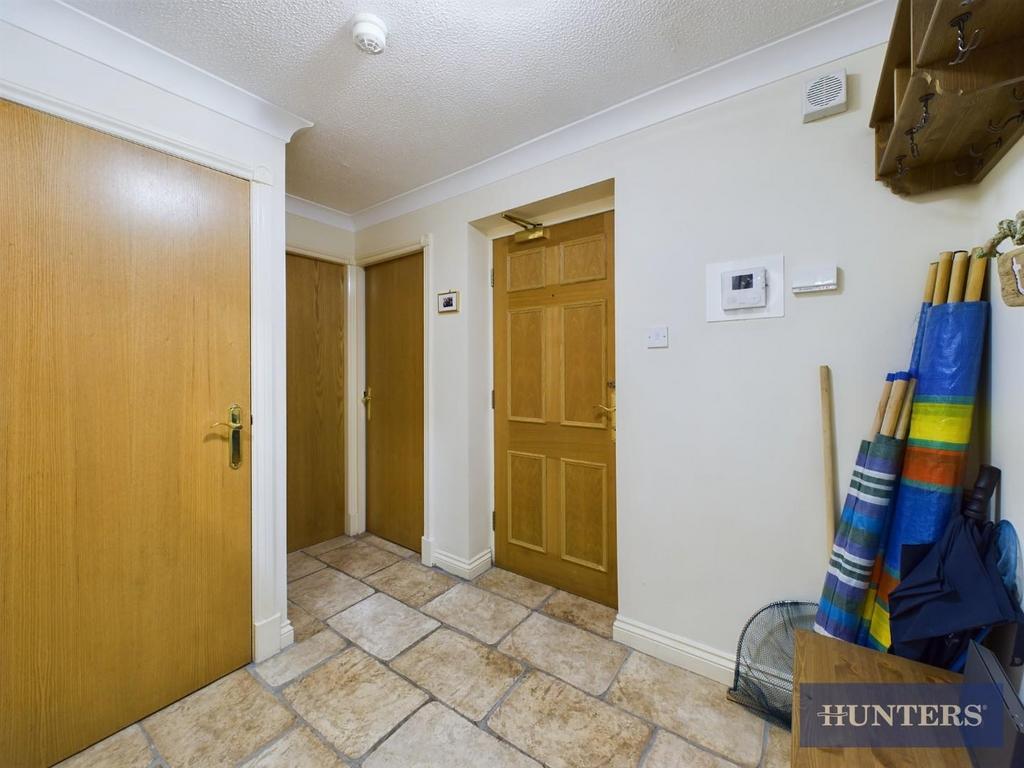 Hallway.jpg