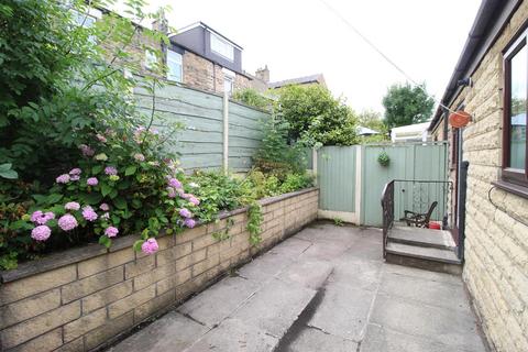 2 bedroom bungalow for sale, King Street, Glossop
