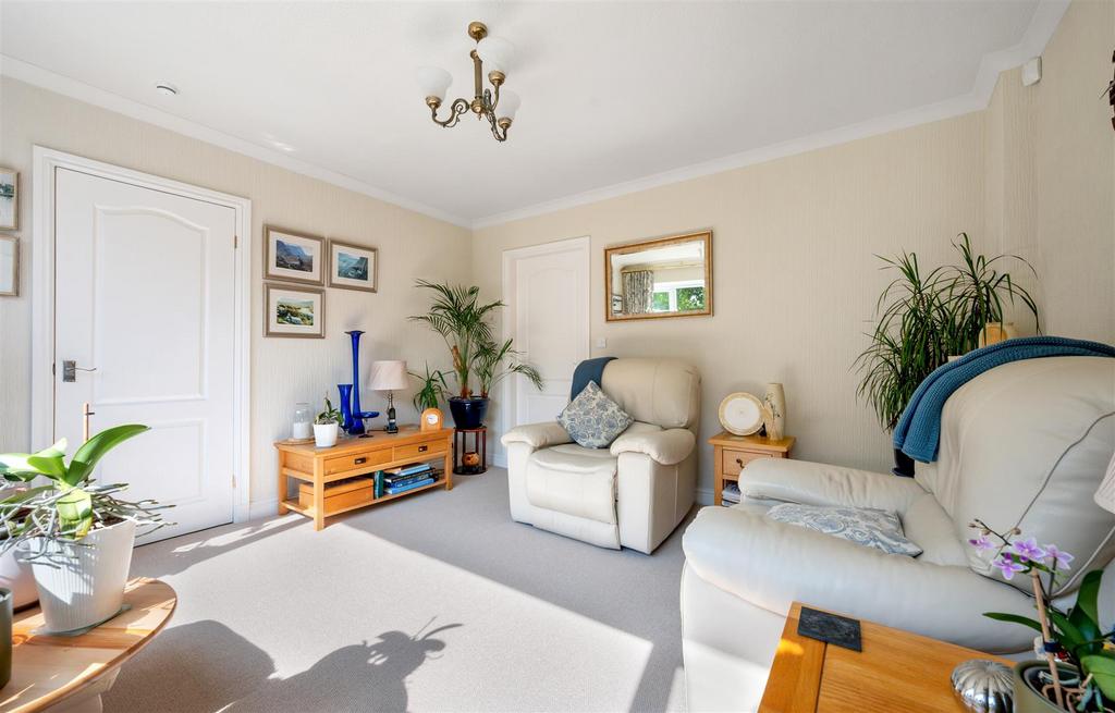 Snug / family room