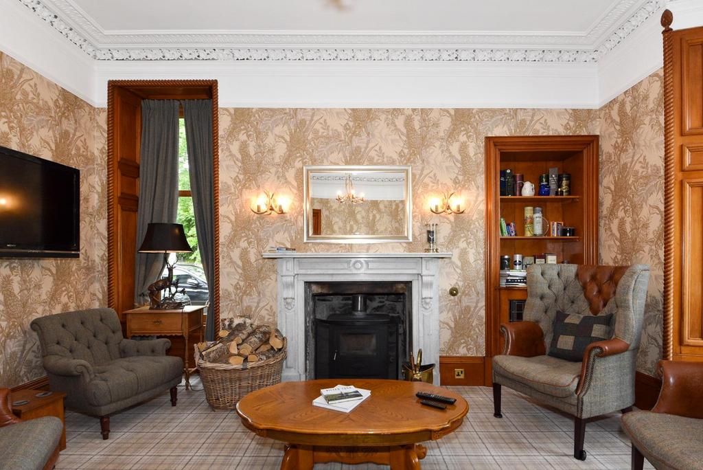 Grant Road, Grantown On Spey 6 bed detached house for sale £675,000