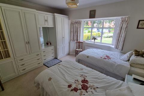 62 Gorsey Lane, Wythall, Birmingham, B47 6ED