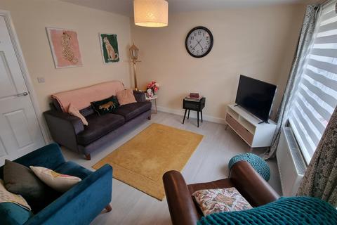 4 Burnham Road, Wythall, Birmingham, B47 6AT