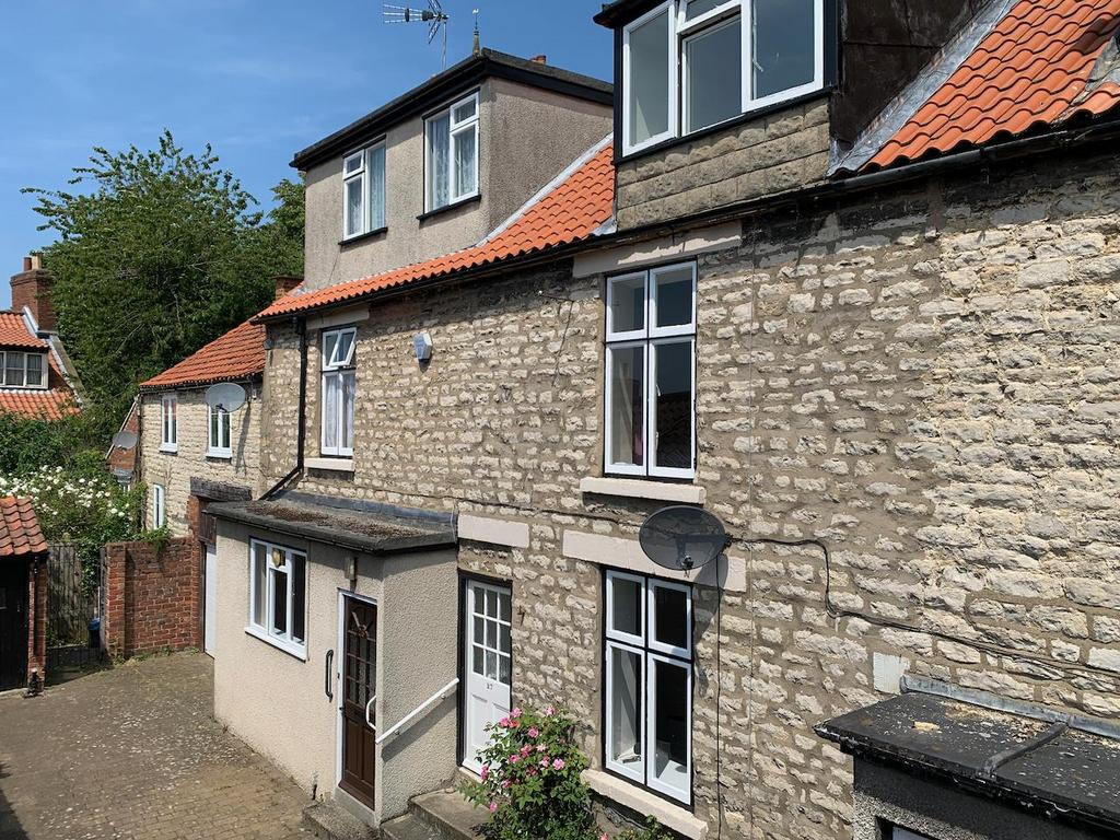Hallgarth, Pickering 3 bed terraced house for sale £170,000