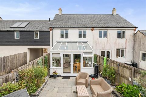6 Fairfields, Probus, Truro, TR2 4FG