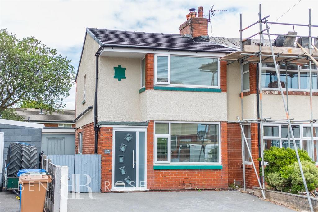 Silvester Road, Chorley 3 bed semidetached house for sale £149,995