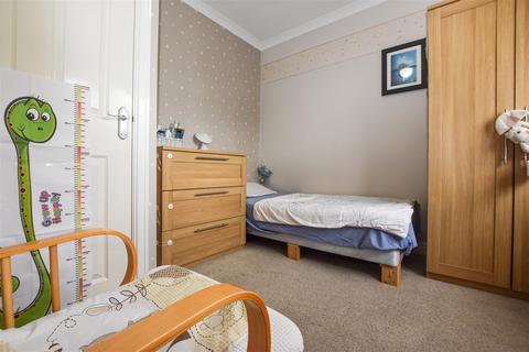 72 Ashdene Close, Willerby, Hull, HU10 6LW