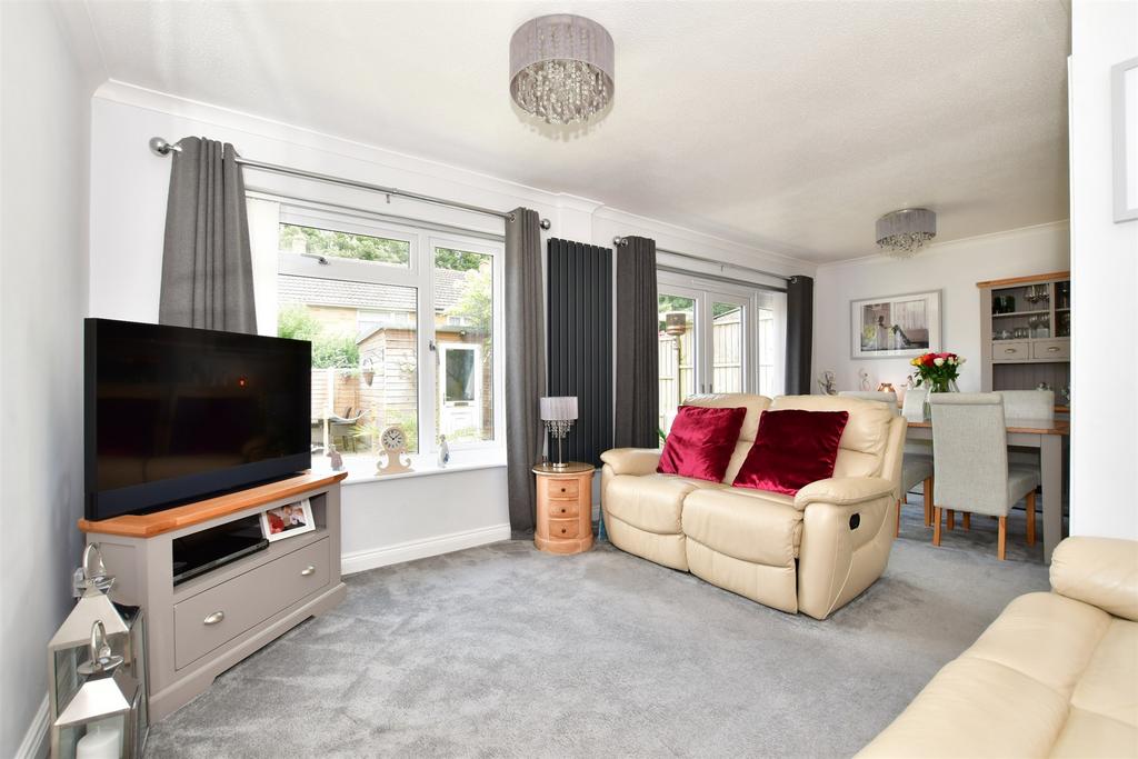Fairfield Road, Ramsgate, Kent 3 bed end of terrace house for sale £
