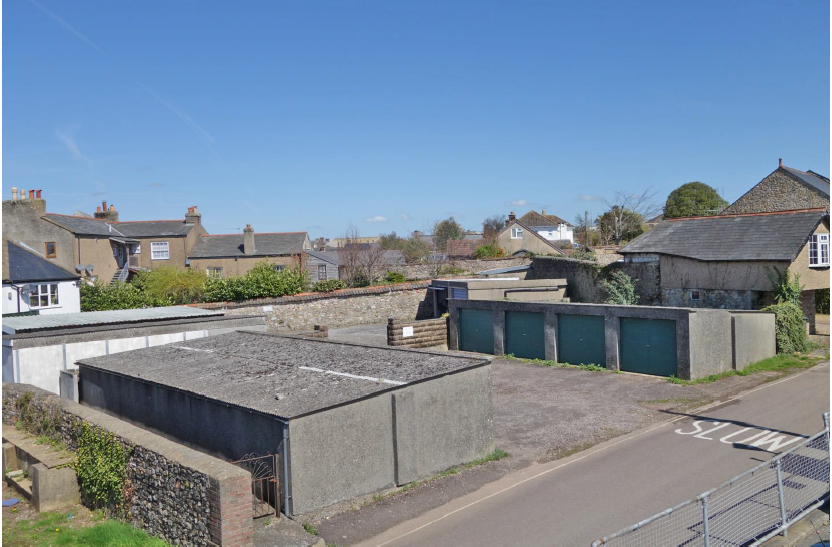 Land and Garages, Axminster, EX13 6 bed property with land £150,000