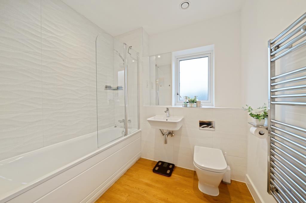Bathroom 2
