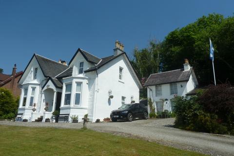 4 bedroom detached villa for sale, Kinrara Shore Rd, Strone, PA23 7TA