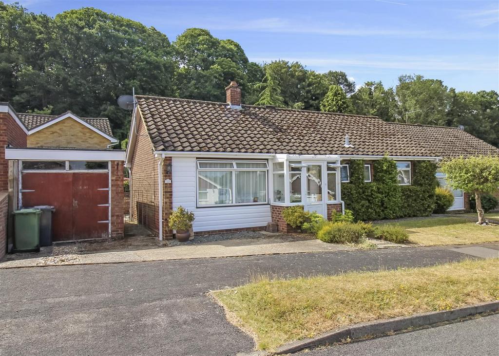 Churchill Crescent, Headley 2 bed bungalow for sale £435,000