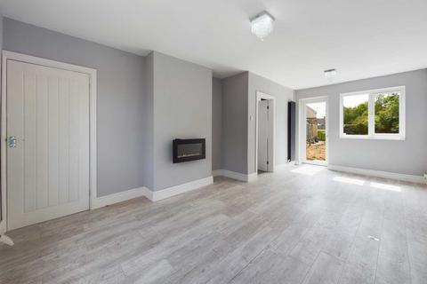 35 Barnfield, Hemel Hempstead, HP3 9QJ