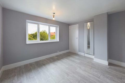 35 Barnfield, Hemel Hempstead, HP3 9QJ