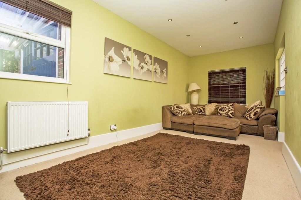 Tilsmore Road, Heathfield 4 bed detached house £595,000