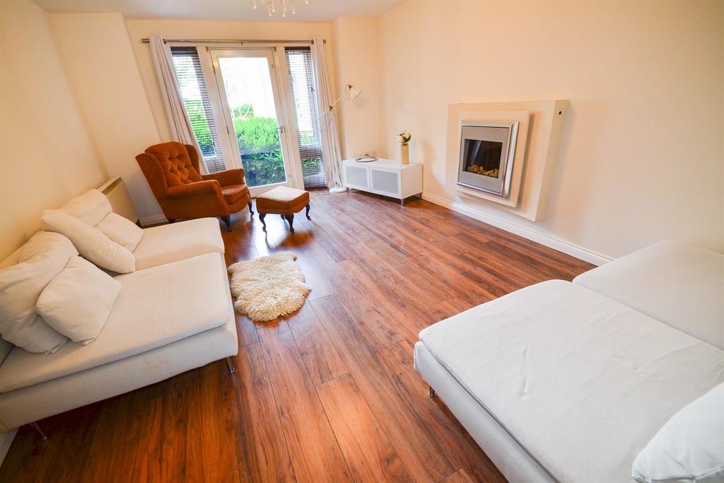 Ascot Court, West Boldon 2 bed apartment £750 pcm (£173 pw)