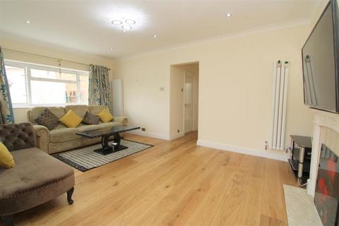 undefined, Benfleet Close, Sutton, United Kingdom, SM1