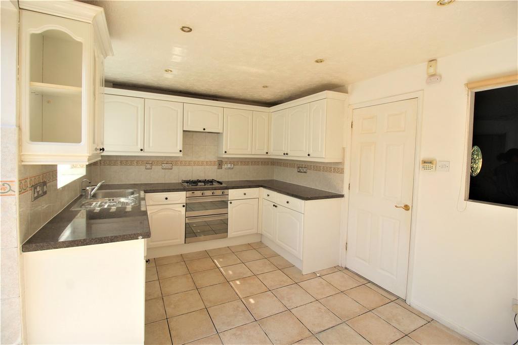 Rosebank Gardens, Northfleet... 3 bed end of terrace house £1,600 pcm