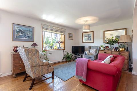 10 Beechtree Place, Auchterarder, PH3 1JQ