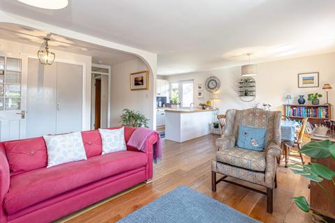 10 Beechtree Place, Auchterarder, PH3 1JQ