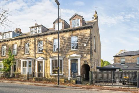 2 bedroom flat to rent, Otley Road, Harrogate, North Yorkshire, HG2