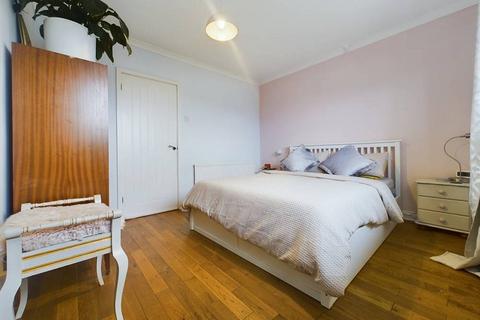 3 bedroom semi-detached house for sale - Whitesands Road, Llanishen, Cardiff. CF14 5LD