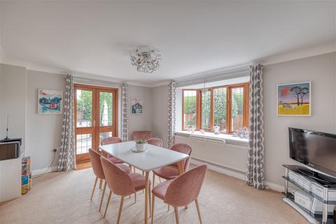 31 Beckett Road, Worcester, WR3 7NH