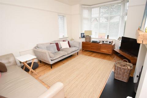 36 Baddlesmere Road, Whitstable, CT5 2LD
