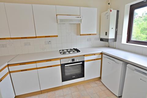 2 bedroom apartment to rent, Whyteleafe