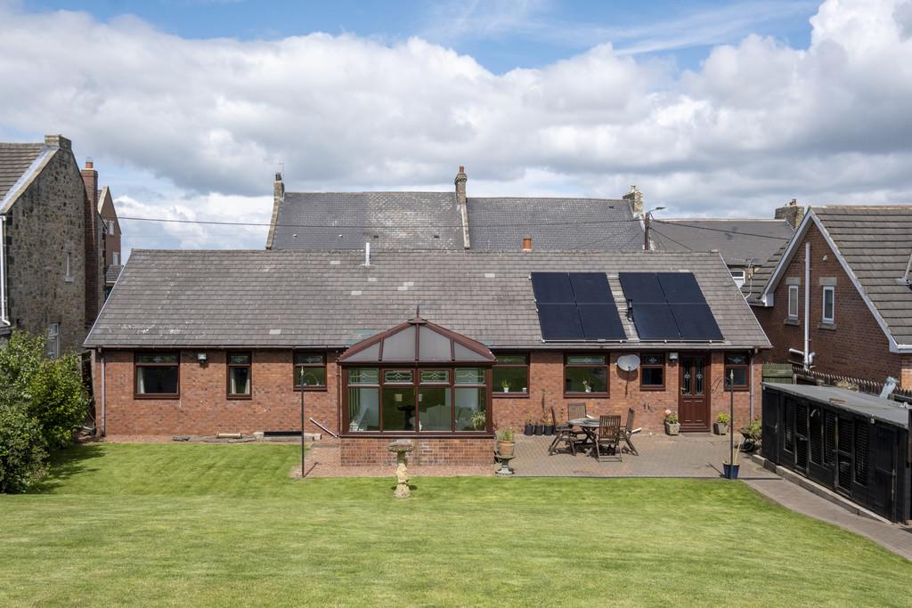 Dipton, Stanley 2 bed detached bungalow for sale £275,000