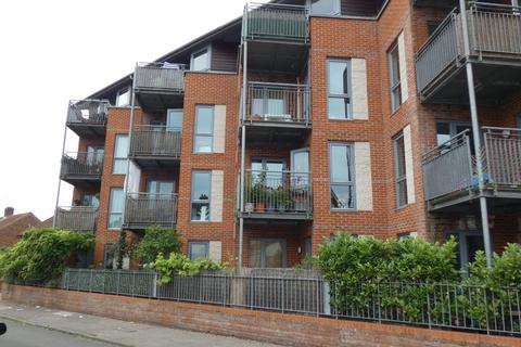 1 bedroom flat for sale, New Road, Bedfont, Feltham