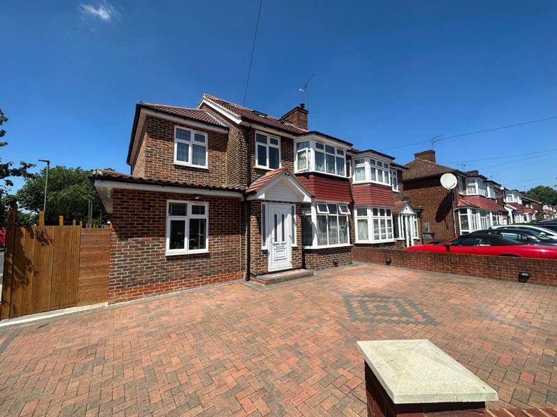 Braemar Gardens, London 5 bed semidetached house for sale £899,950