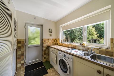 Wychwood Bridle Close, Grayshott, Hindhead, GU26 6EA