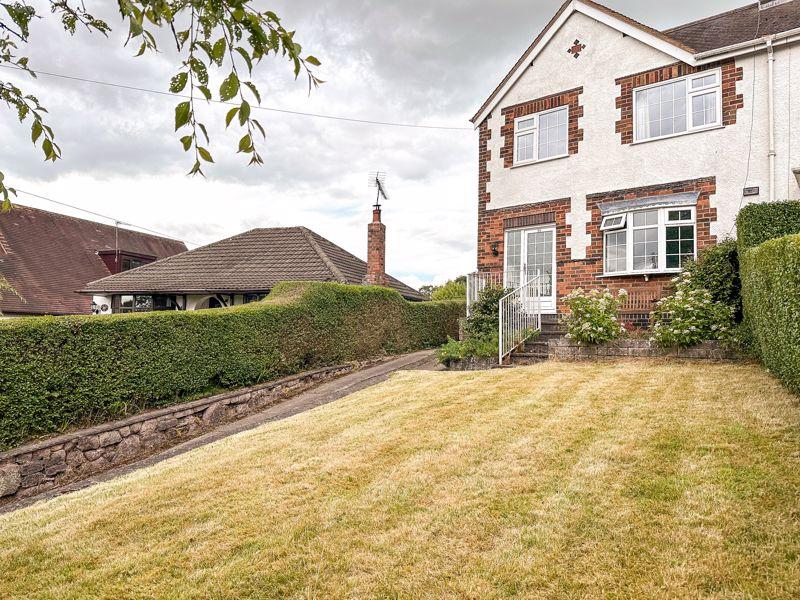 Fold Lane, Biddulph, ST8 7SG 3 bed semidetached house for sale £290,000
