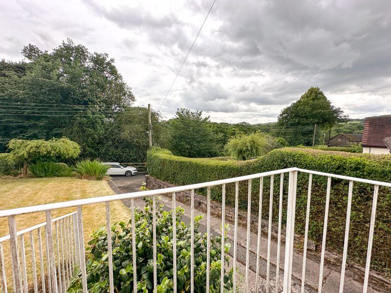 Fold Lane, Biddulph, ST8 7SG 3 bed semidetached house for sale £290,000