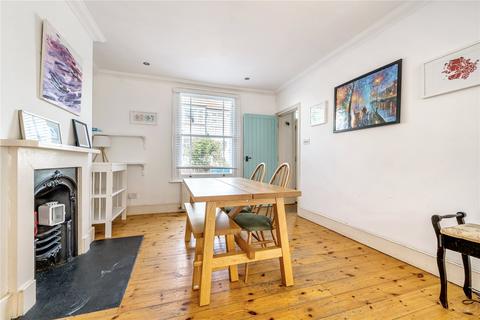 14 Victoria Avenue, Barnet, EN4 9PD