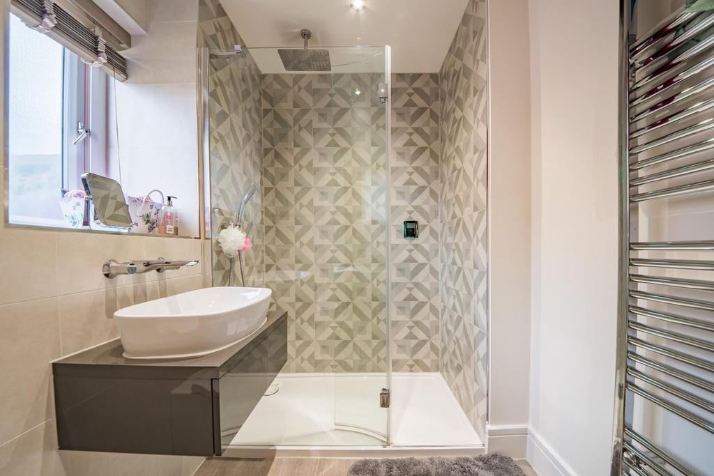 En suite (2).jpg